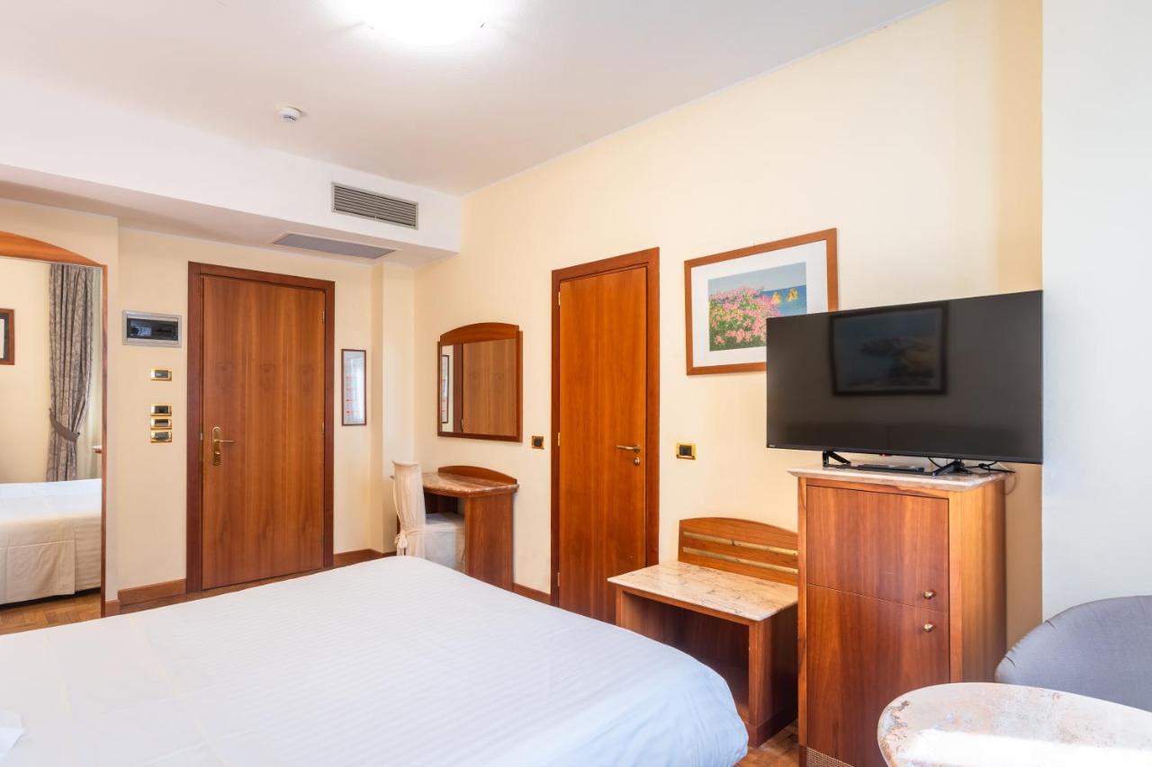 Hotel Airone Grosseto Esterno foto